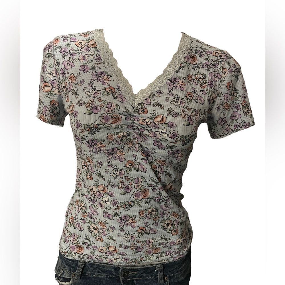 Wild love size large floral top
